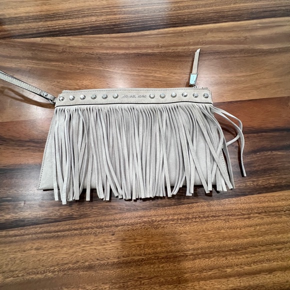 Michael Kors wristlet clutch - Picture 1 of 4